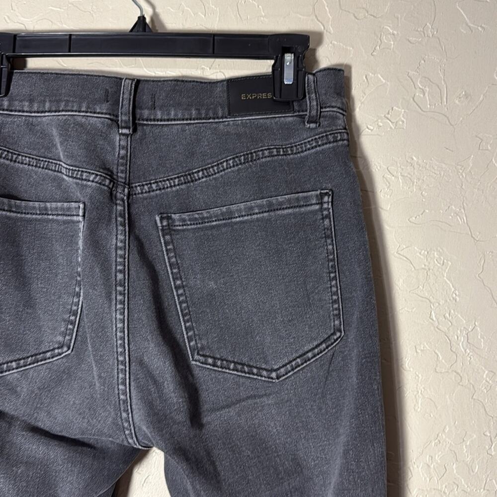 Express crop flare jeans washed black color size 4 - Picture 5 of 8